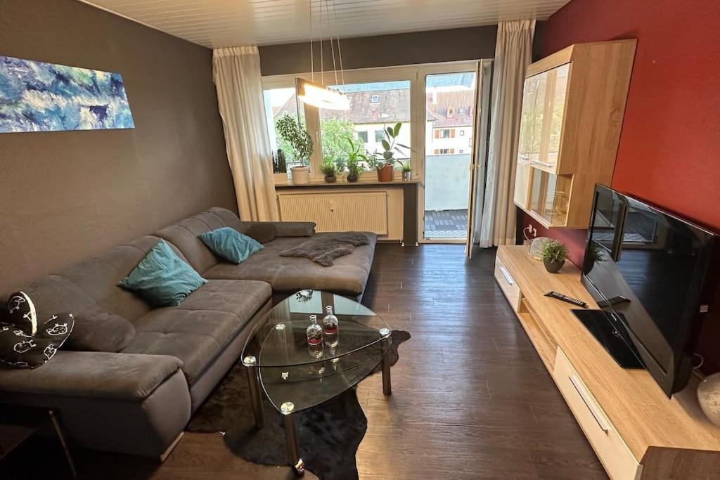 Monikas Home - Gemuetliche 3-Zimmer-Wohnung Im Herzen Von Böblingen Esterno foto